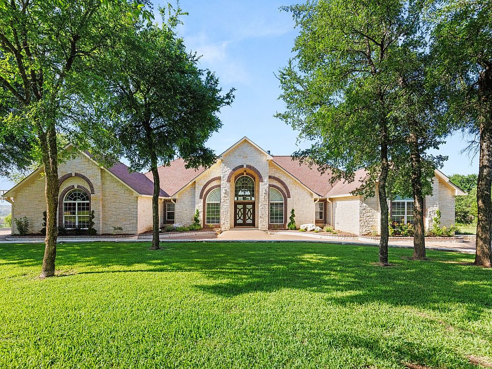 1st image of 314 Cresthill Cir