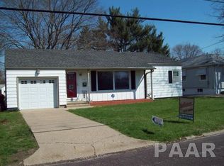1527 W McClure Ave, Peoria, IL