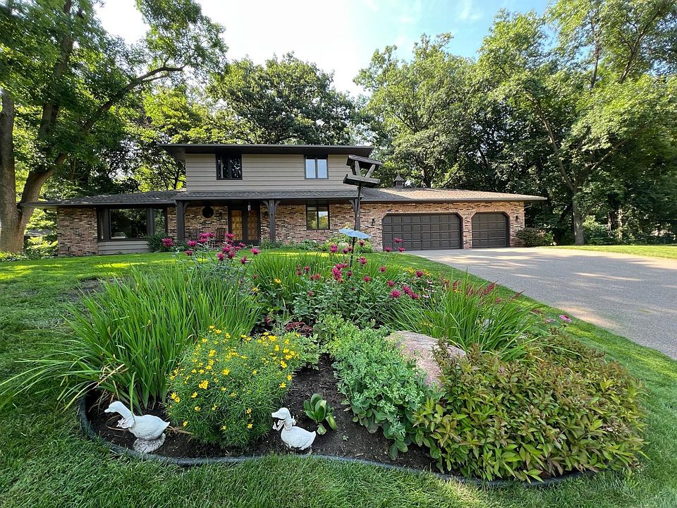 1st image of 8129 Pennsylvania Cir