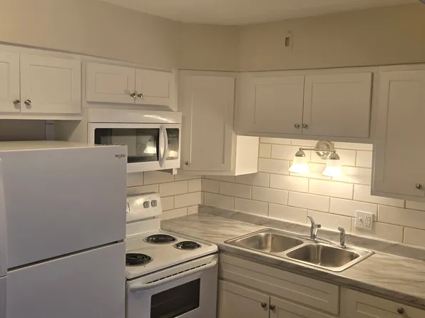 2625 S Big Bend Blvd APT 7, Saint Louis, MO 63143