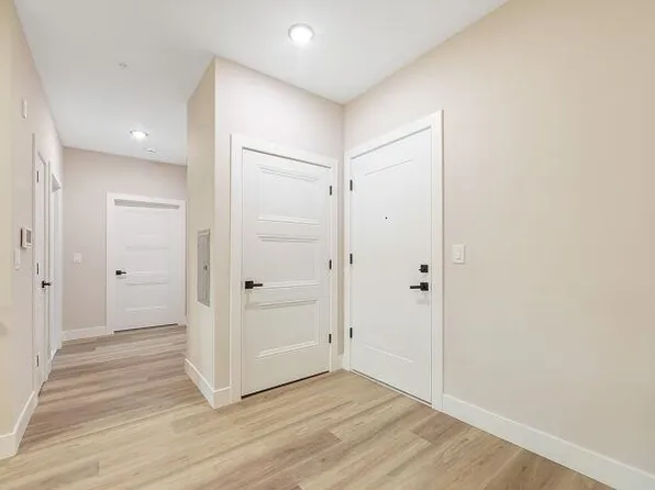 304 61st Street image 9 of 44