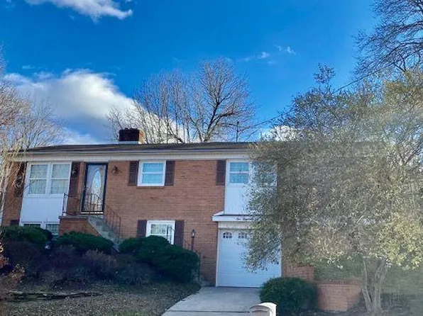 110 Tuggle Ct, Danville, VA 24541