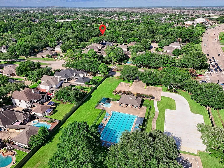 108 Oak Creek Ln — Photo 48
