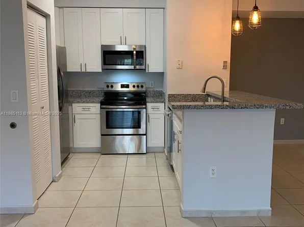 7290 NW 114th Ave #3077, Doral, FL 33178