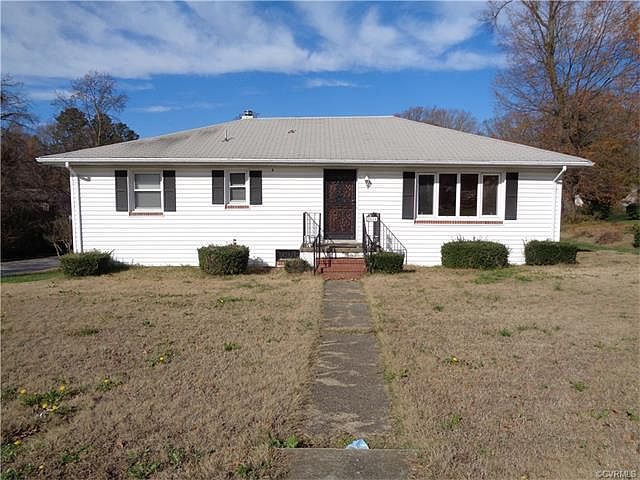 1st image of 2614 Bassett St