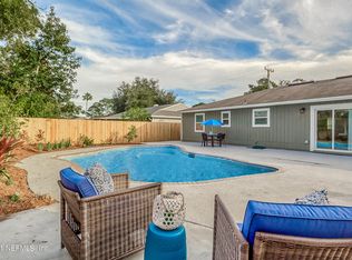 14323 Cedar Island Rd N, Jacksonville Beach, FL 32250