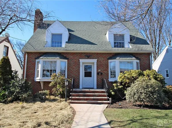 37 Ireland Ave #1, Edison, NJ 08837