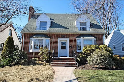 37 Ireland Ave #1 Photo 1