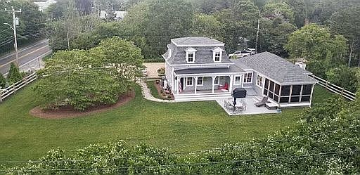 2nd image of 7 Elliott Ave