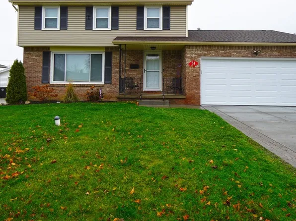 31 Doris Ave, Lancaster, NY 14086