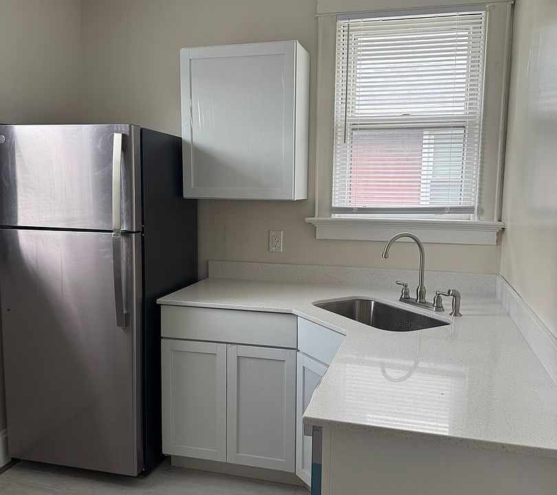 1st image of 3405 Brotherton Rd #2