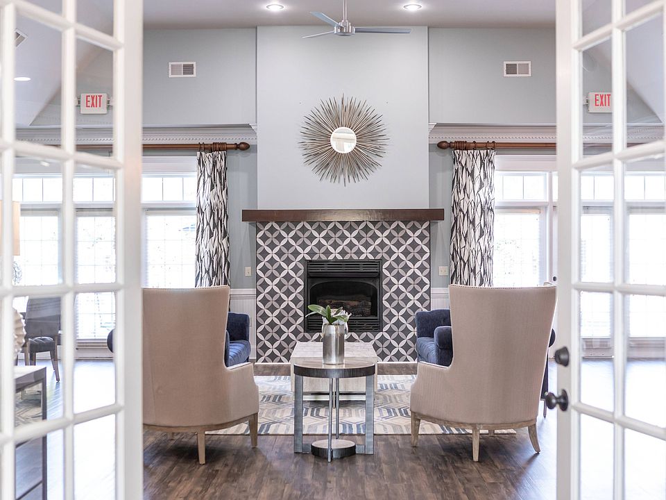 The Stratford at Hillcrest Clubhouse