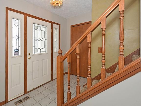 2nd image of 24687 Tara Lynn Dr