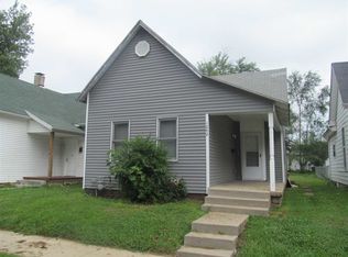 1242 8th St, Columbus, IN 47201