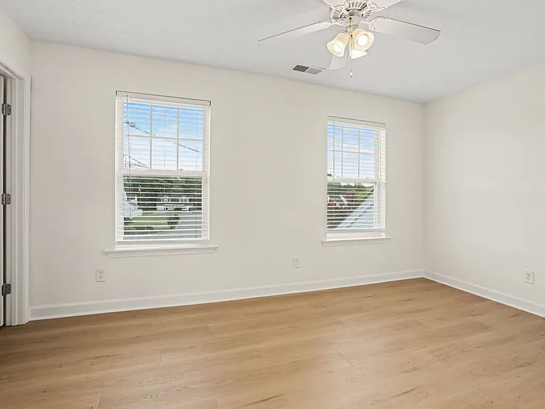 919 Tapoco Ct — Photo 7