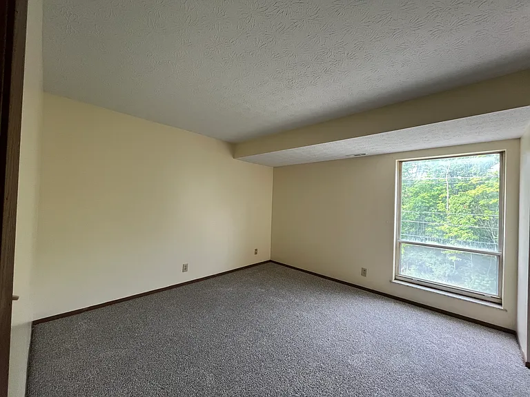 8255 Tollgate Rd #19 — Photo 6
