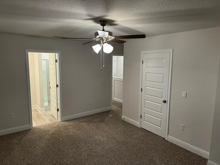 6332 Grove Park Dr — Photo 9