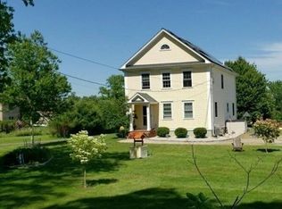 77 Mendall Rd, Acushnet, MA 02743