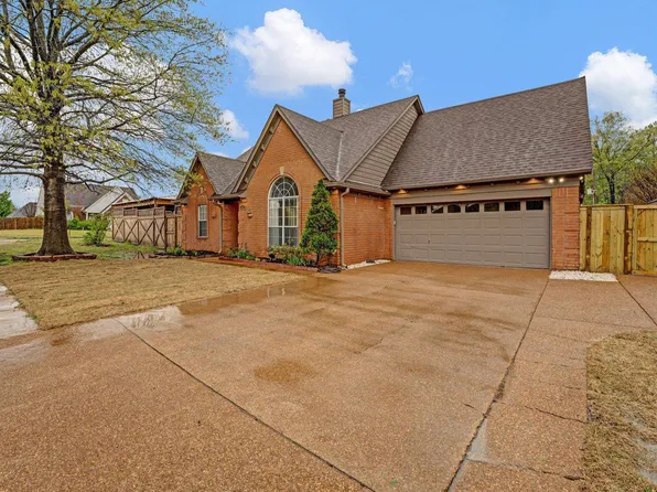 1145 Jessica Lauren Dr, Cordova, TN 38018