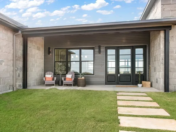 45 Harvest Hills Ln, Fredericksburg, TX 78624