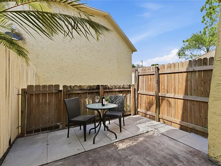 7551 Abonado Rd — Photo 21