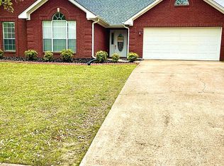 143 Megs Ln, Saltillo, MS 38866