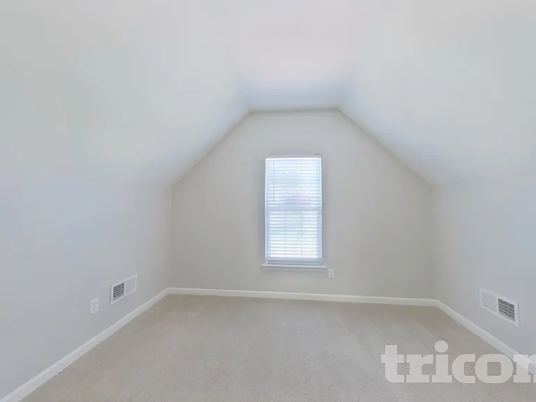 2104 Gold Nugget Dr — Photo 13