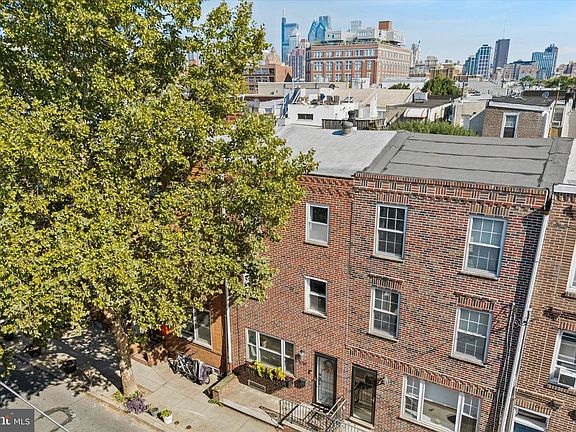 2nd image of 1019 Annin St