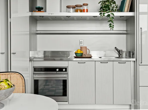 18 West 48th Street image 6 of 34