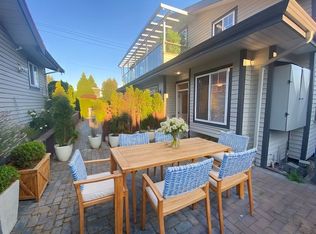 2501 Mahon Ave, North Vancouver, BC V7N 3S5