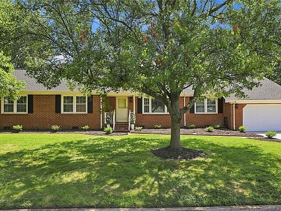 3rd image of 5225 W Randolph Ct