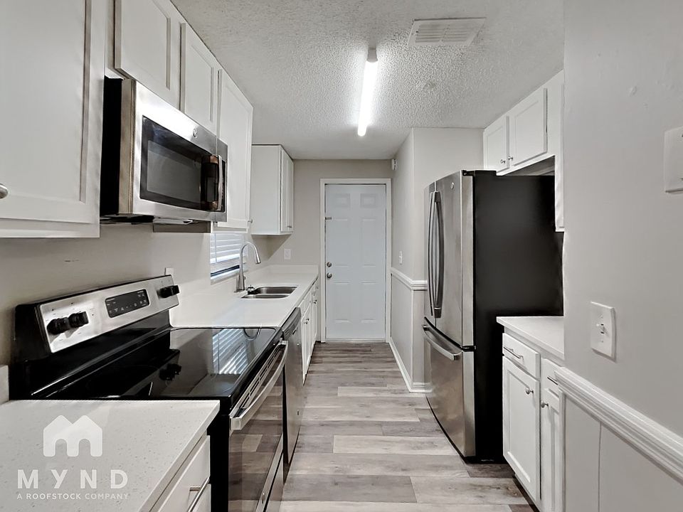 1st image of 10983 Witchaven St