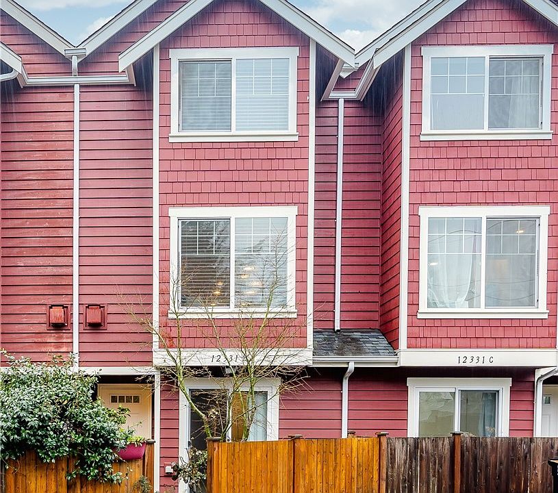 1st image of 12331 10th Pl NE APT B