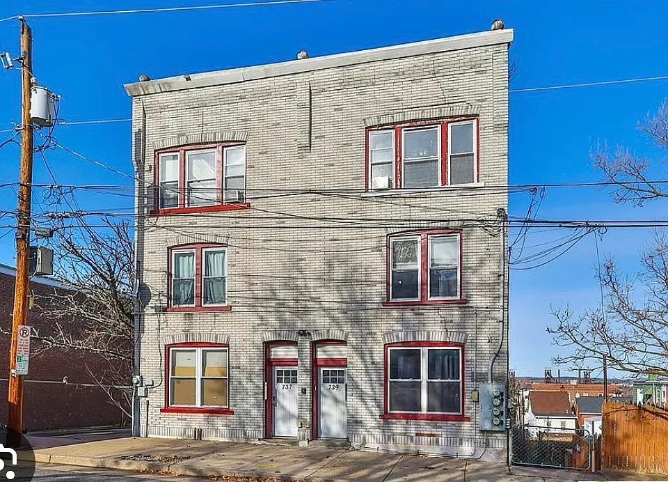 737-739 E 7th St #739-2