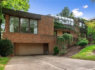 123 Beechwood Ln, Pittsburgh, PA 15206