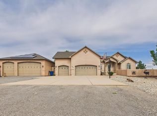 553 S Saunders Dr W, Pueblo West, CO 81007