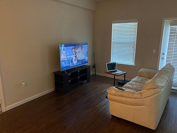 5th image of 6290 SW 24th Pl
