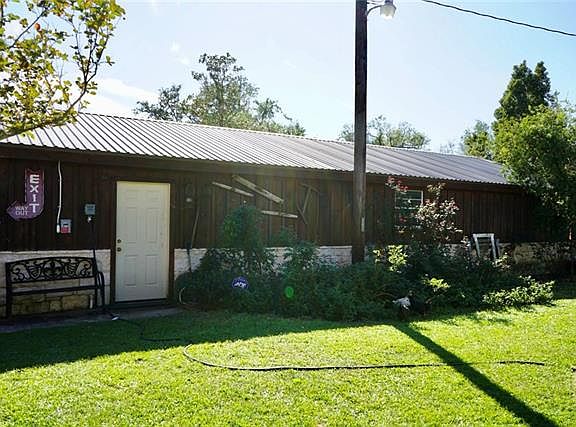 4th image of 1506 Eddy St