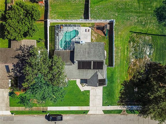 3rd image of 1000 Big Oaks Blvd