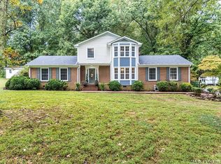 1115 Valley Rd, South Hill, VA 23970