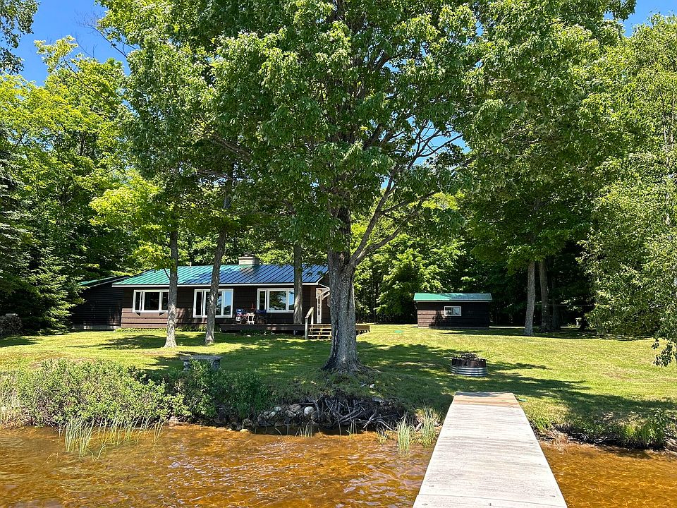 1st image of 32694 W Birch Shores Dr
