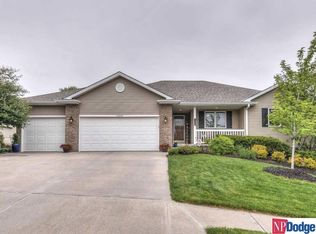 10005 S 201st St, Gretna, NE 68028