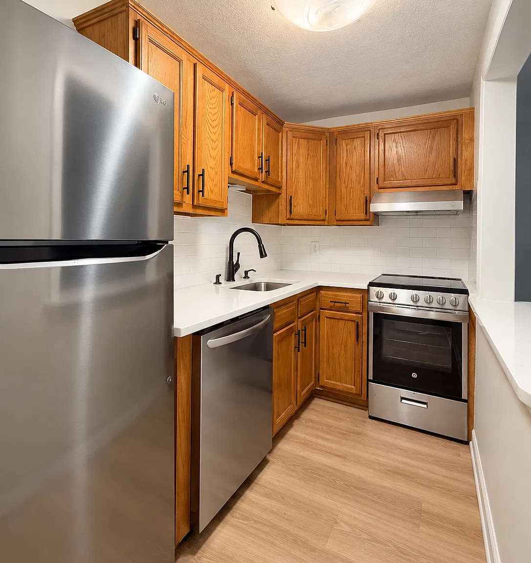 Studio, $1,675 — Photo 2