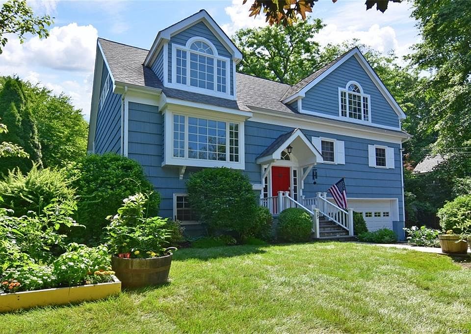 1st image of 25 S Cottenet St