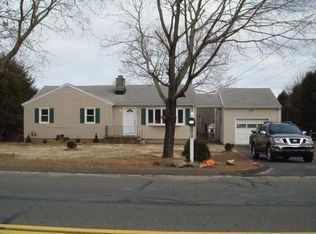 104 Isinglass Rd, Shelton, CT 06484