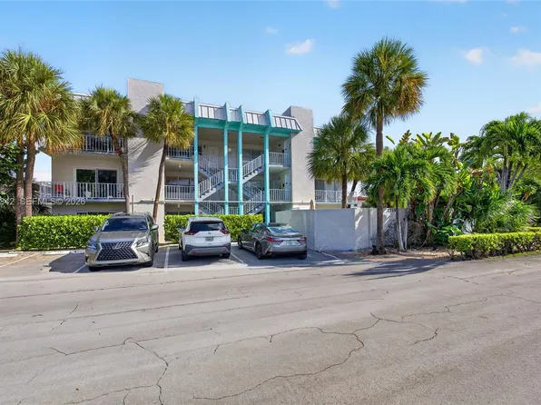 2715 NE 49th St APT 103, Fort Lauderdale, FL 33308
