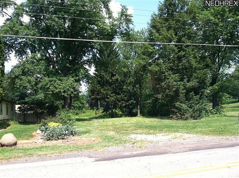 2nd image of 2765 Sanitarium Rd