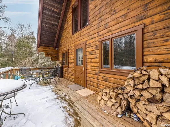 835 Ulster Heights Road, Wawarsing, NY 12489