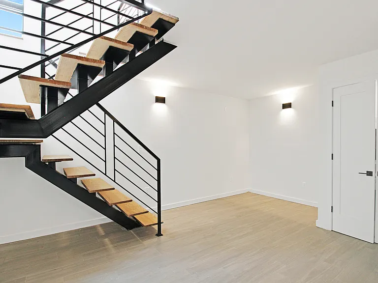 514 Herkimer St #1B — Photo 14