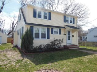 136 Riverside Ave, Cranston, RI 02910